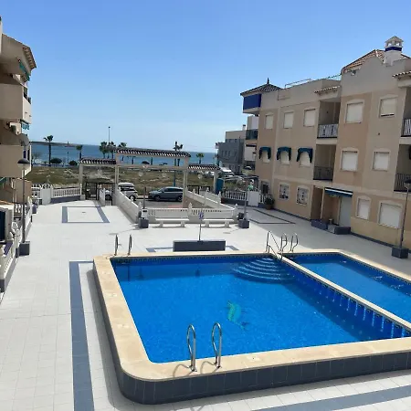 Pool & Sea Apartment Torrevieja